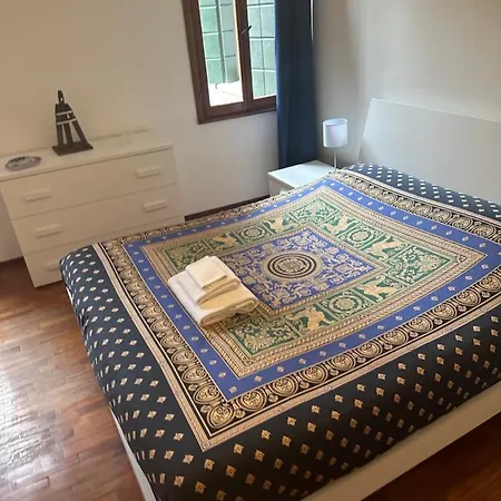 Santa Maria Del Giglio Appartement Venetië